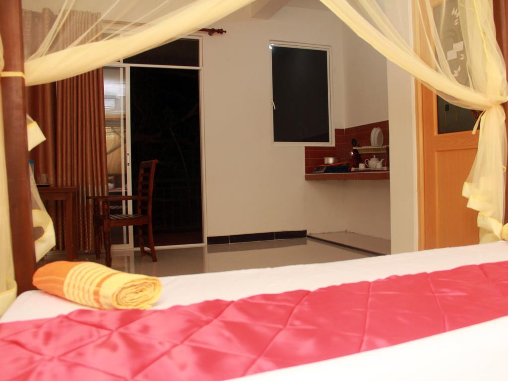 Hotel Sun Rest Mirissa Banduramulla Exterior foto